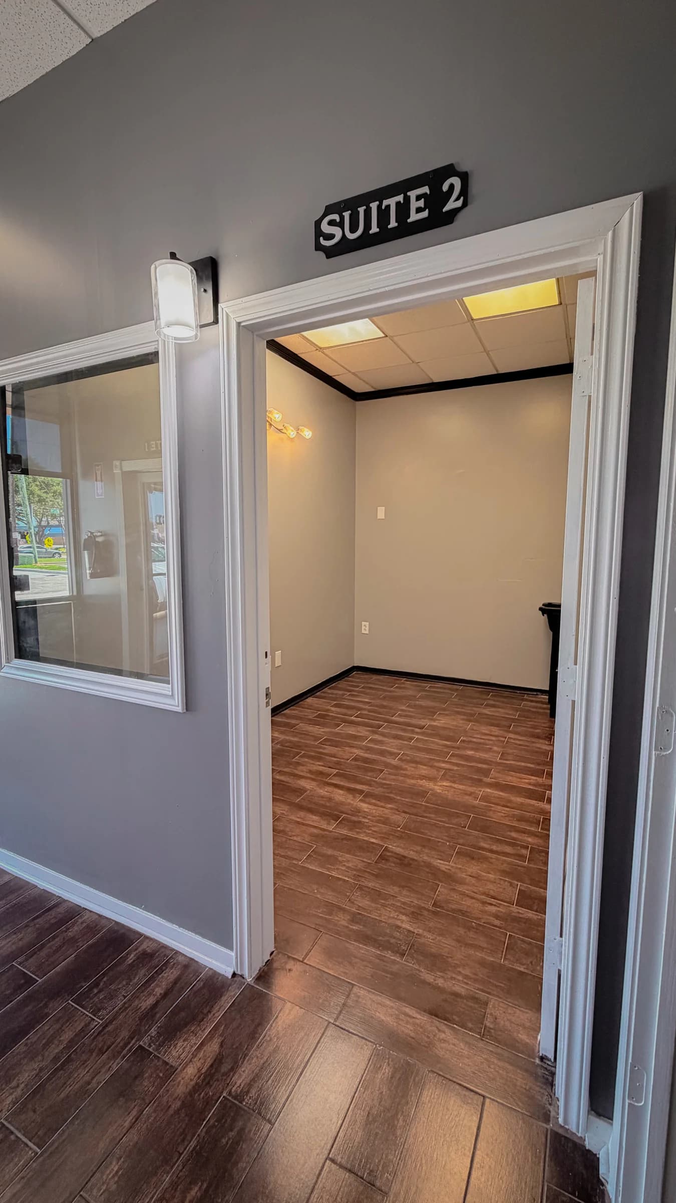 Suite 09 — 2