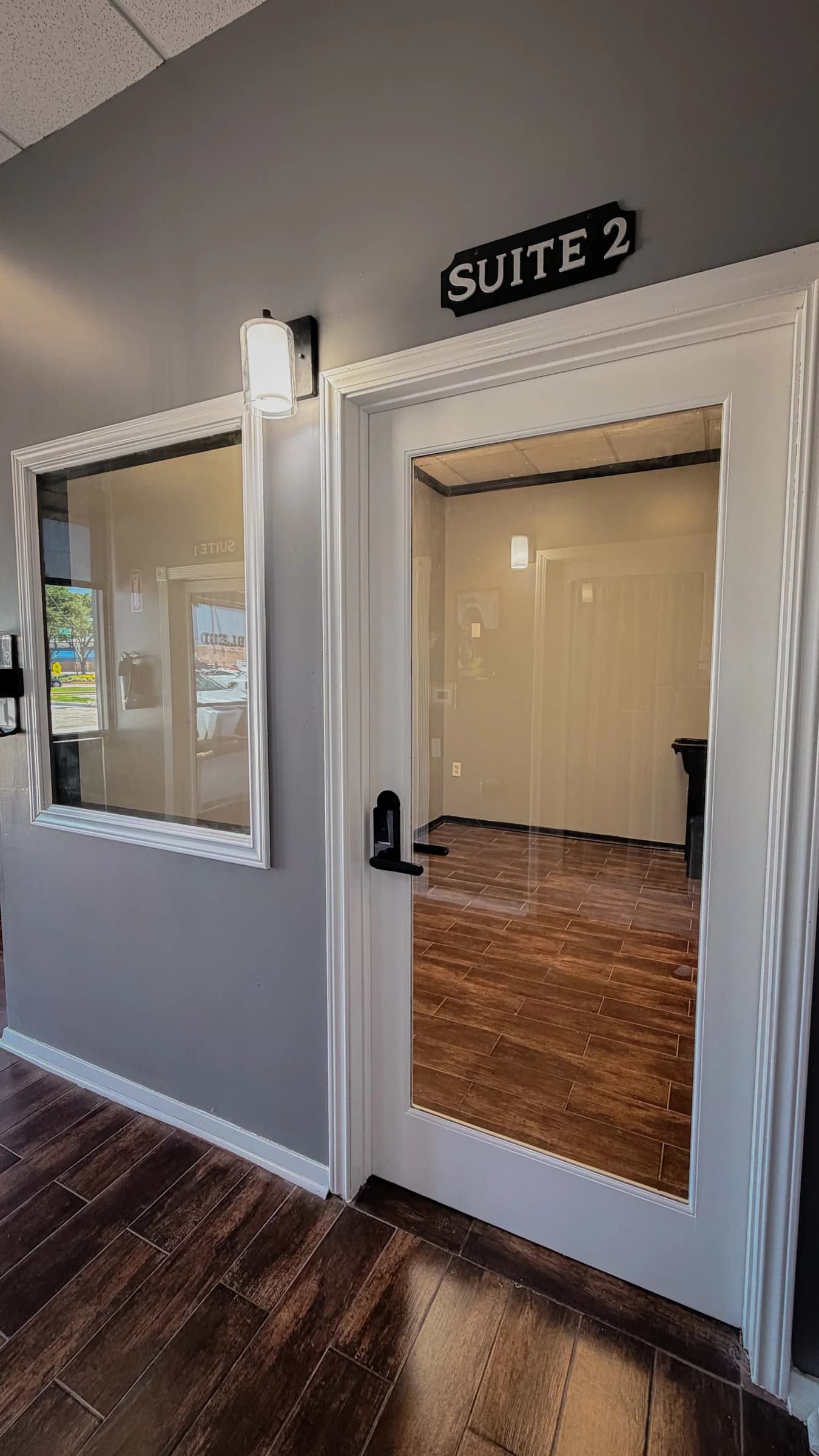 Suite 09 — 1